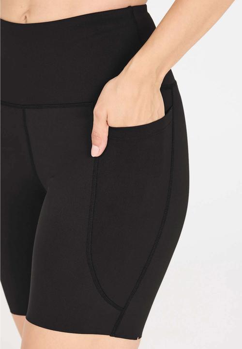 Produktbild Endurance Aliya Short (L)