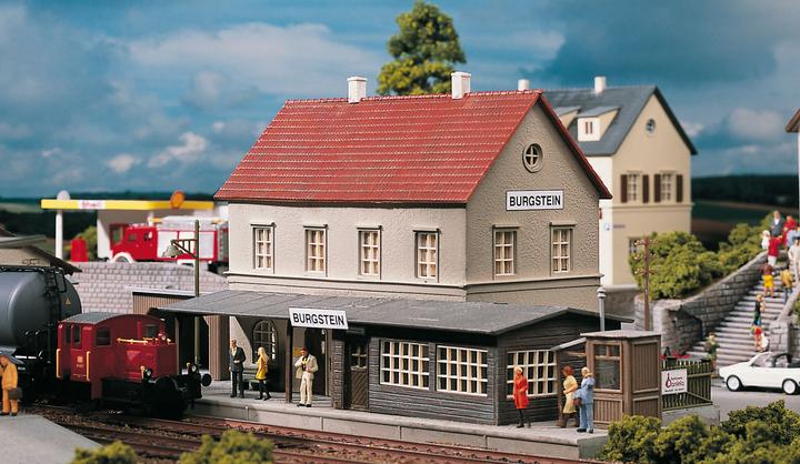 Produktbild Piko H0 61820 H0 Bahnhof Burgstein