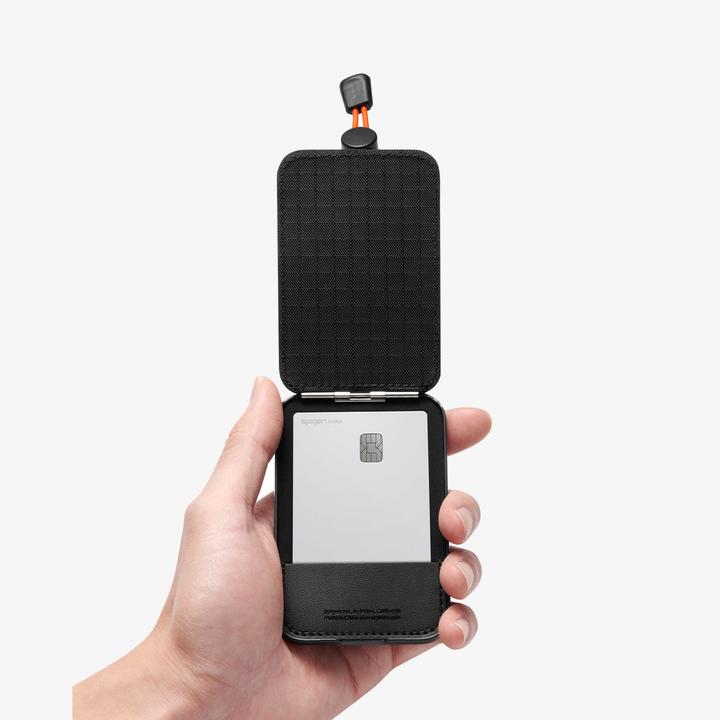 Produktbild Spigen Tiefit Card Holder (MagFit)