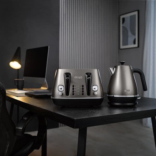 Actual product image De'Longhi KBIN2001.TB (1.70 l)
