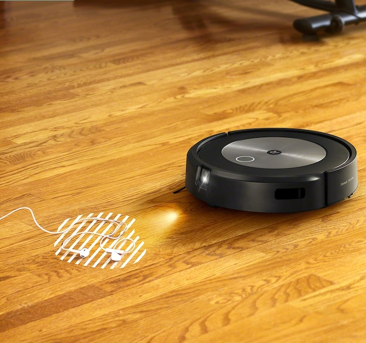 Actual product image iRobot Roomba j7 (Robot vacuum)