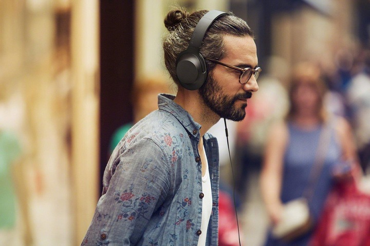 Actual product image Sony MDR-100AAP h.ear on (Cable)
