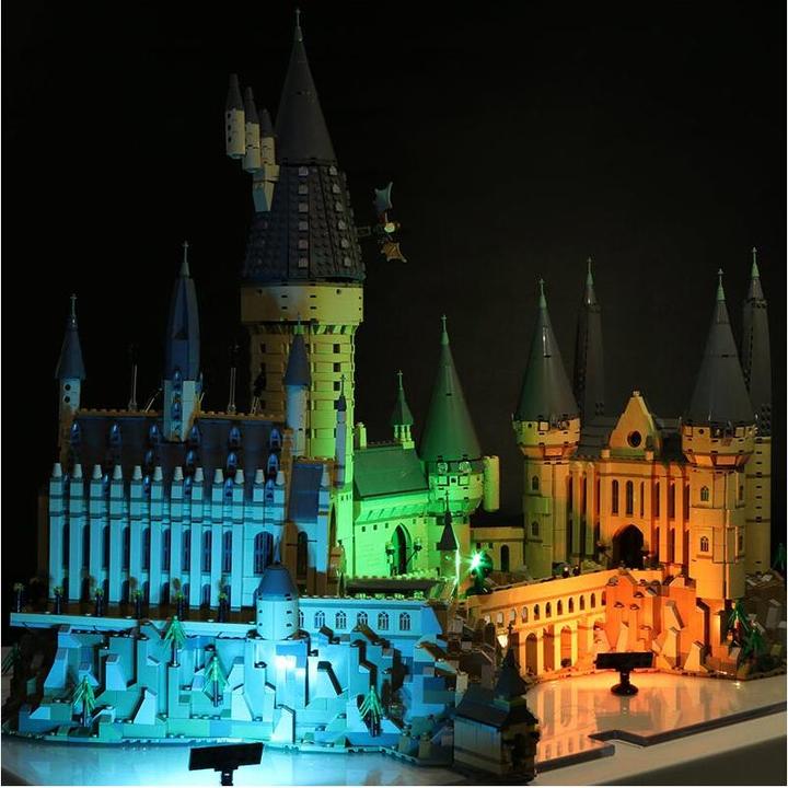 Actual product image BrickBling LED Licht Set für LEGO Harry Potter: Schloss Hogwarts (71043) inkl. Fernbedienung