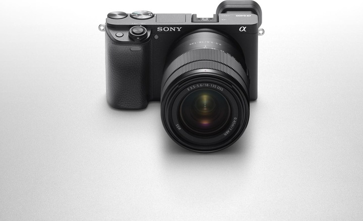 Immagine prodotto Sony Alpha 6400 Kit (18 - 135 mm, 24.20 Mpx, APS-C / DX)