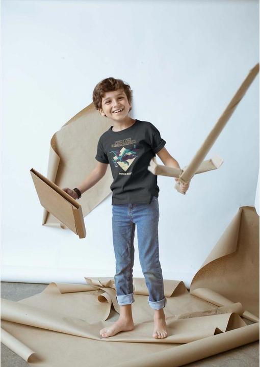 Actual product image Minecraft Tshirt (104)