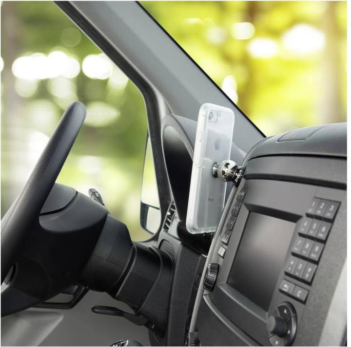 Actual product image Nite Ize Steelie Car Mount Kit