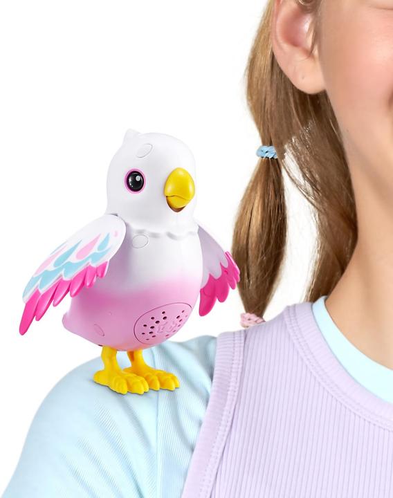 Actual product image Zuru Pets Alive - Polly the Magic Bird