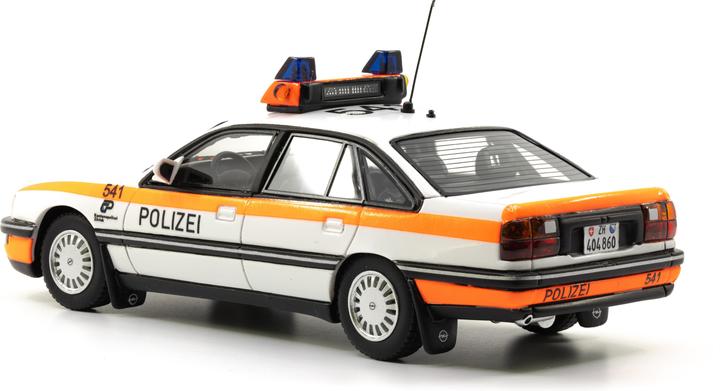 Actual product image Ace Opel Senator B 3.0i Kantonspolizei Zürich