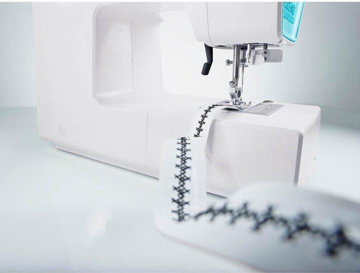 Actual product image Pfaff Smarter 260c