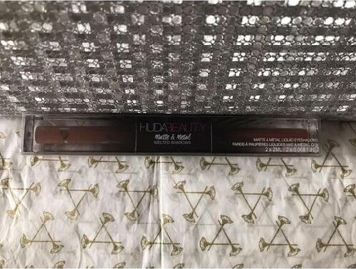 Produktbild Huda Beauty Matte & Metallic Melted Shadows Cinnamon Toast & Hella Honey (Cinnamon Toast & Hella Honey)