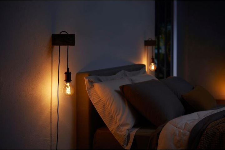Immagine prodotto Philips Hue Tonalità Bianco BT (E27, 7 W, 550 lm, 1 x, G)