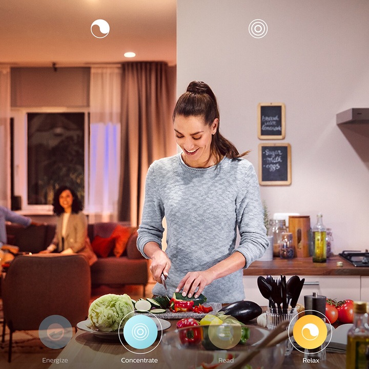 Actual product image Philips Hue White & Color Ambiance BT (GU10, 5.70 W, 350 lm, 2 x, G)