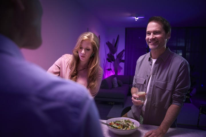 Produktbild Philips Hue Centris 4-Spot Baltas Sonderform BT (4200 lm, GU10)