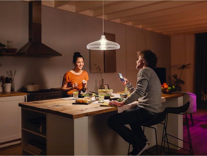 Produktbild Philips Hue White (E27, 15.50 W, 1600 lm, 1 x, F)