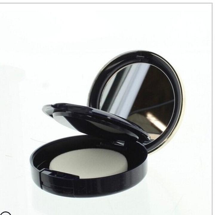 Productafbeelding Estée Lauder Double Wear Stay In Place Matte Poeder (5W2 Rijke karamel)