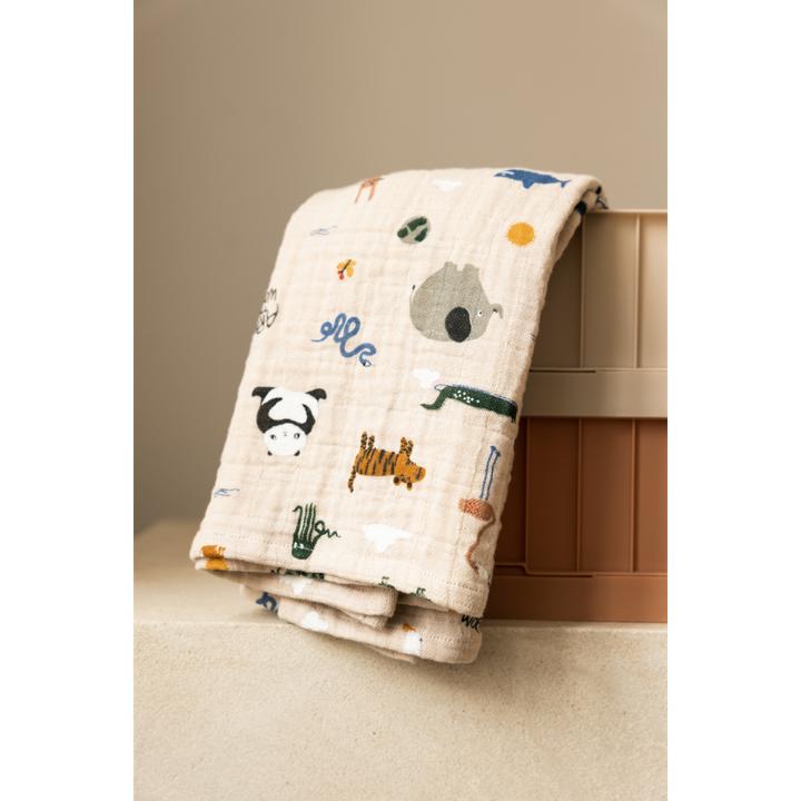 Actual product image Liewood Musselin Lewis Around the World 2er Pack (65 cm, 65 cm)