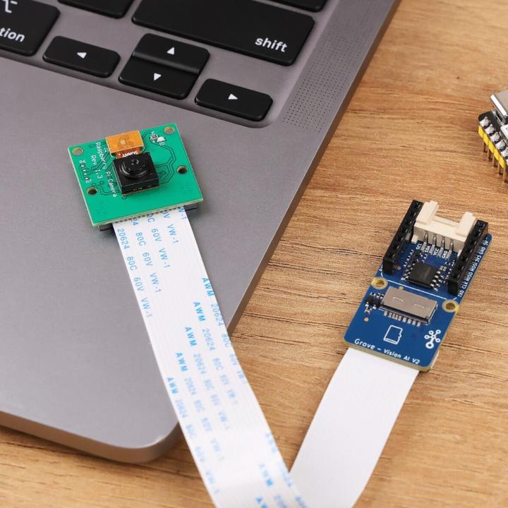 Actual product image Seeed Studio Grove Vision AI Module V2