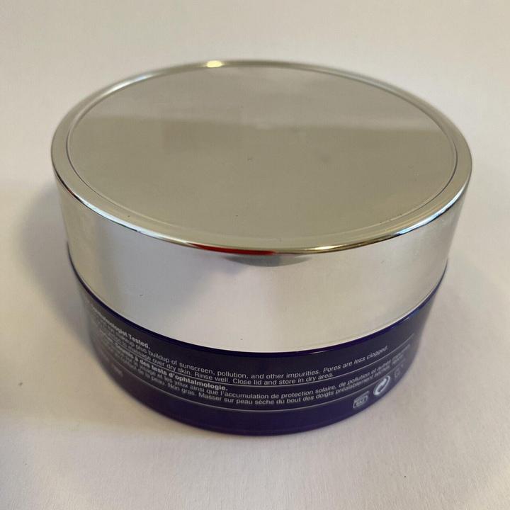 Actual product image Clinique Take The Day Off (Make-up remover, 125 ml)