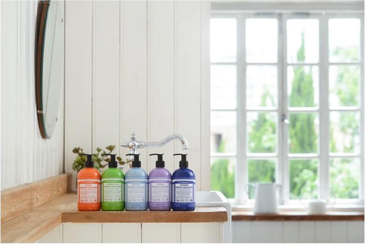 Actual product image Dr. Bronner's Sugar Soap Tea Tree (Liquid soap, 710 ml)