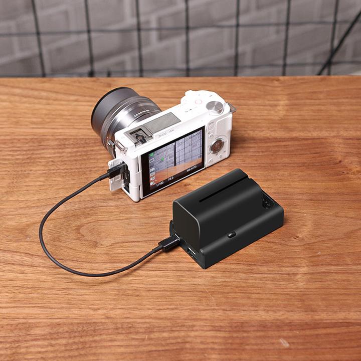 Produktbild Ulanzi Ladegerät NP-F01 (Kamera Akku Ladegerät)