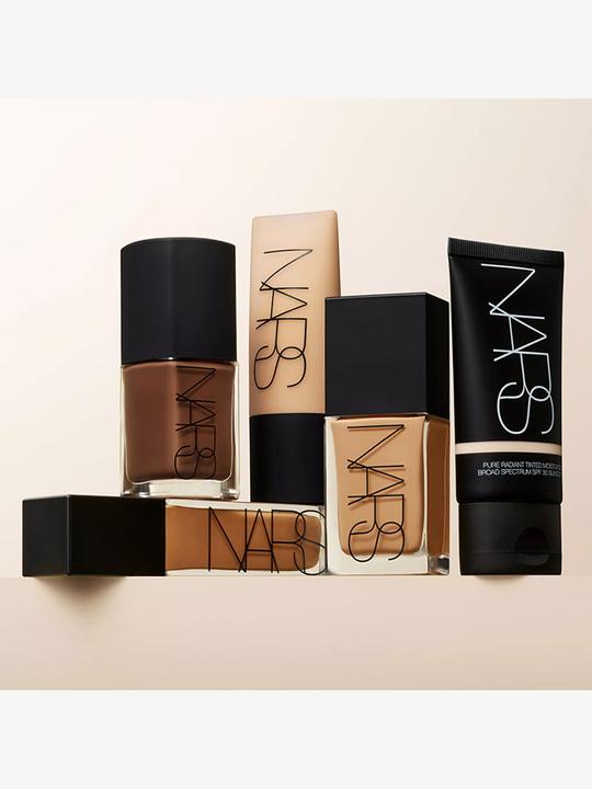 Produktbild NARS Cosmetics Light Reflecting Foundation (Valencia)