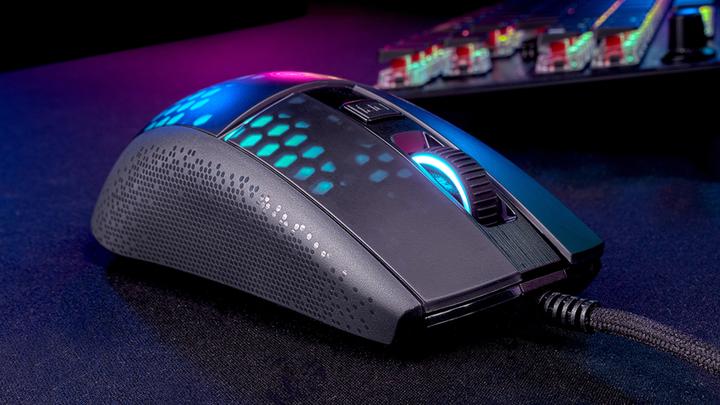 Produktbild Roccat Burst Pro (Kabelgebunden)