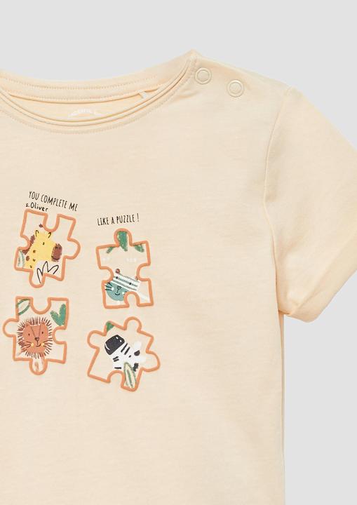 Produktbild S.Oliver T-Shirt T-Shirt mit Ärmelumschlag und Frontprint (86)