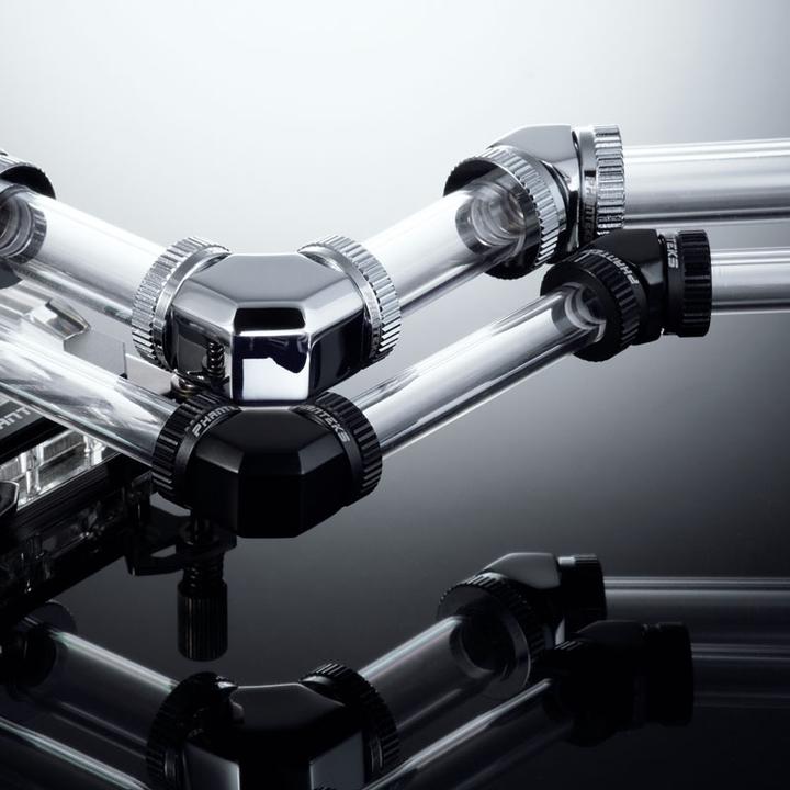 Actual product image Phanteks Glacier Rotary connector 45 degree G1/4 inch male to 16mm female hardtube - rotatable