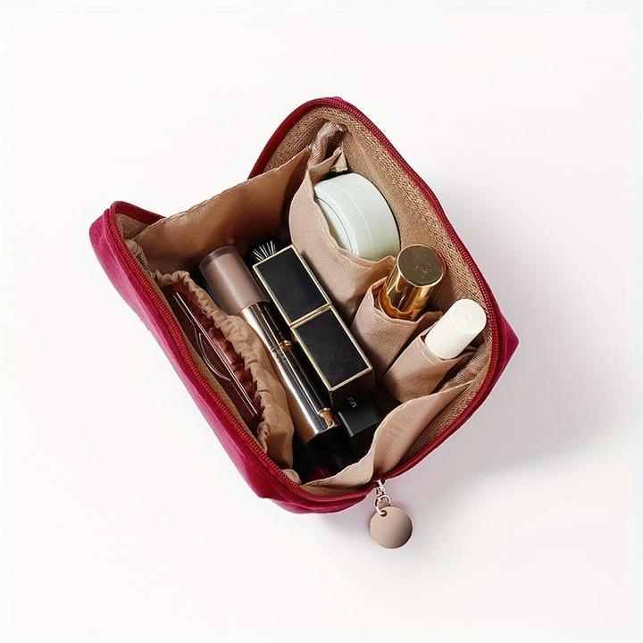 Actual product image Only-Bags.Store Weicher Buchstabe Stickerei Mini-Kosmetiktasche, Reissverschluss solide Farbe niedlich Make-up-Münze