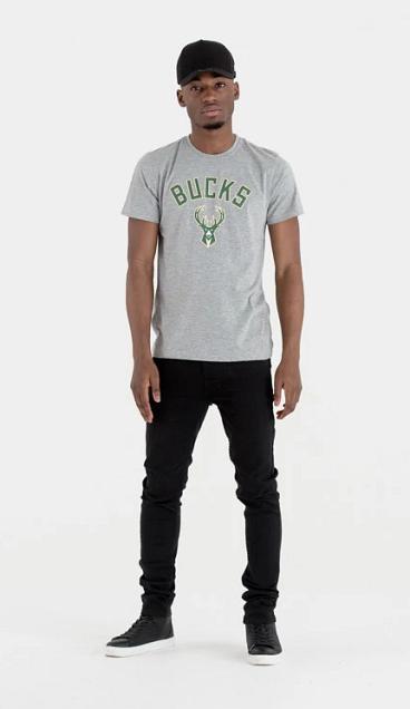 Produktbild New Era T-Shirt NBA Milwaukee Bucks (XL)