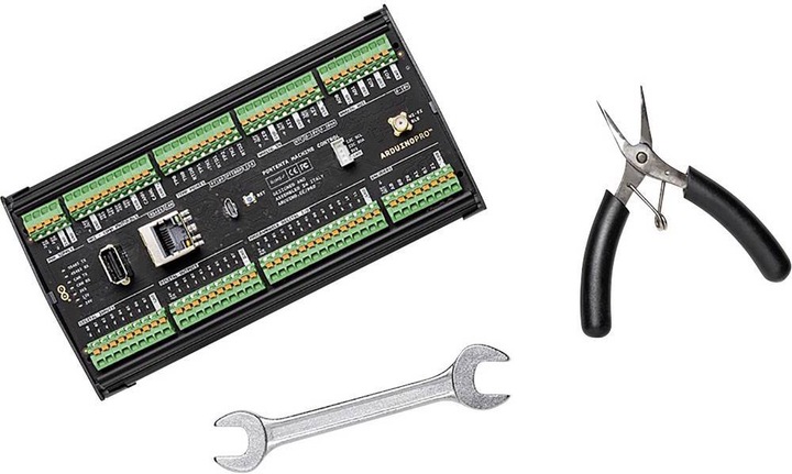 Actual product image Arduino Expansion board Portenta Machine Control