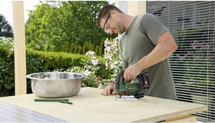 Produktbild Bosch Professional AdvancedSaw 18V-140