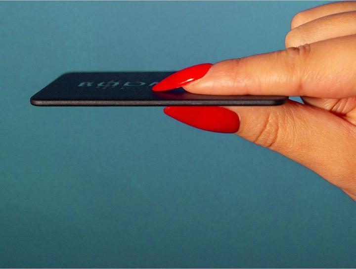 Actual product image Boompods Boomcard black (Android, iOS)