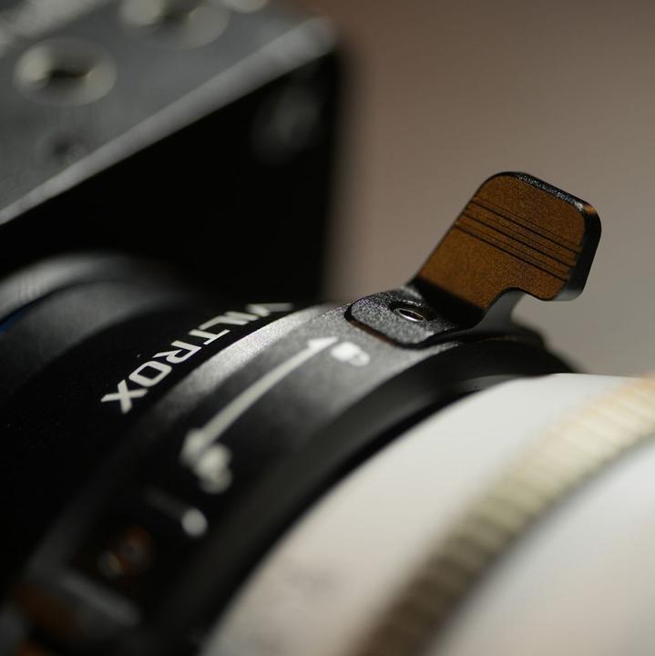 Immagine prodotto Viltrox Adattatore PL-E