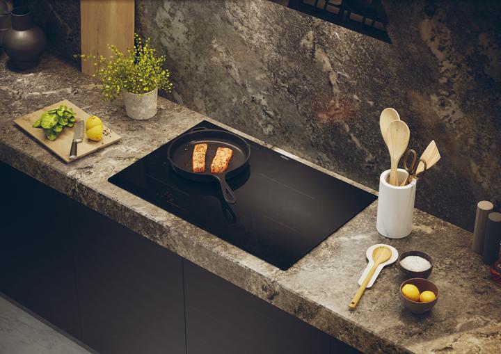 Actual product image Haier HAMTB86IRCS (80 cm, Induction hob)