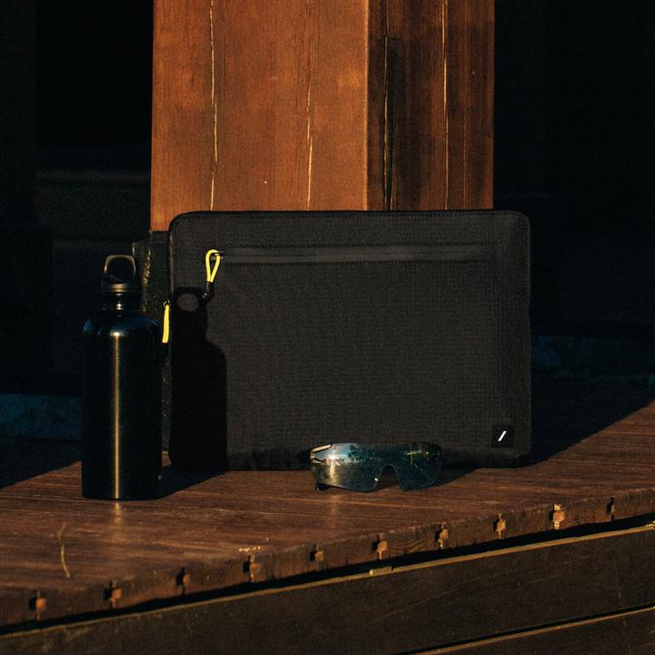 Image du produit Native Union Ultralight Sleeve (13", Universel)