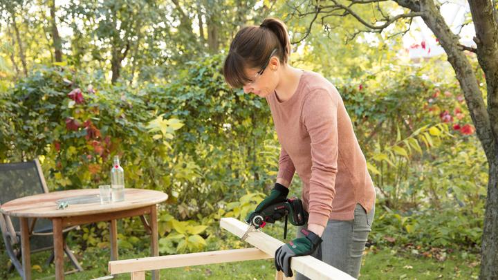 Actual product image Bosch Home & Garden AdvancedCut 18 with battery (Battery chain saw)