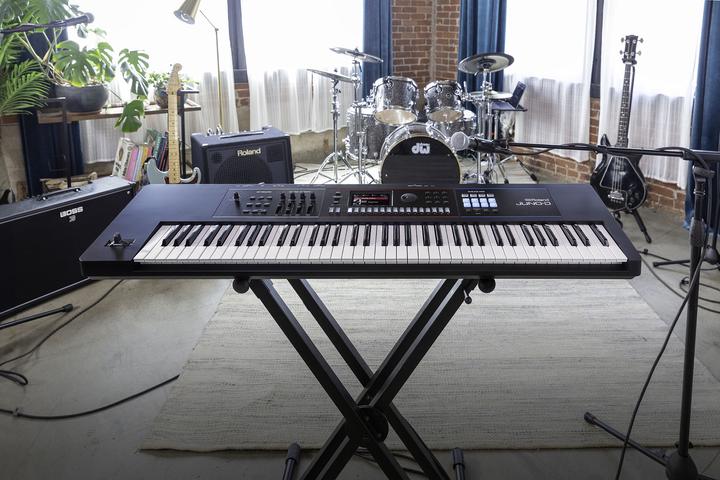 Produktbild Roland Juno-D7