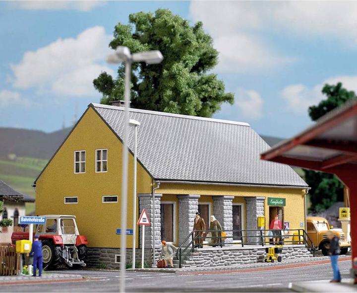 Produktbild Busch H0 Landwarenhaus