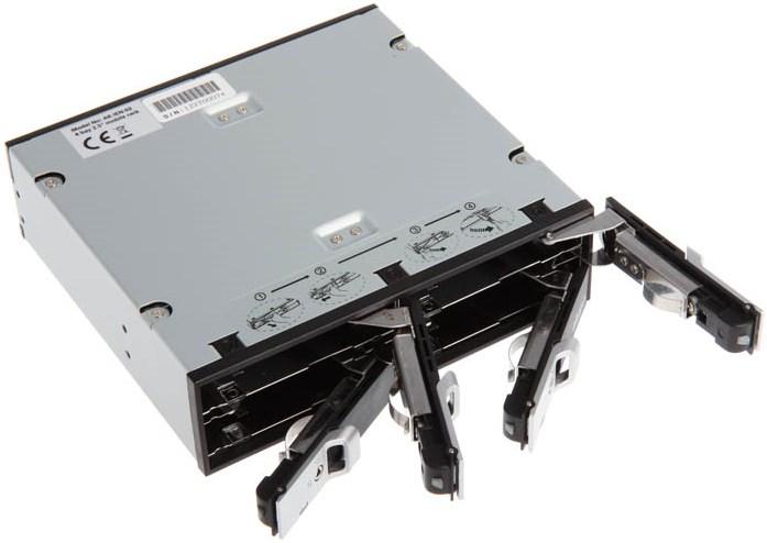 Actual product image Akasa Elite 5.25 inch drive frame for four 2.5 inch HDD/SSD