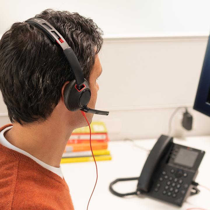 Actual product image Poly Blackwire 5220 USB-C stereo headset + 3.5 mm plug + USB-C/A adapter (Cable, USB-A)