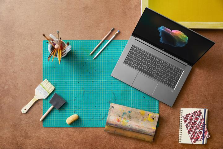 Actual product image HP ZBook Studio G7 (15.60", Intel Core i9-10885H, 32 GB, 1000 GB, CH)