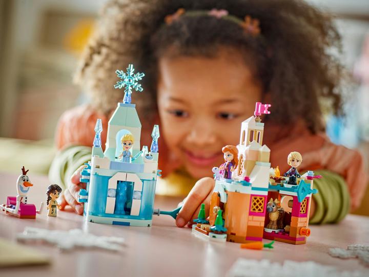 Produktbild LEGO Schloss Arendelle und Elsas Eispalast (43278, LEGO Disney)