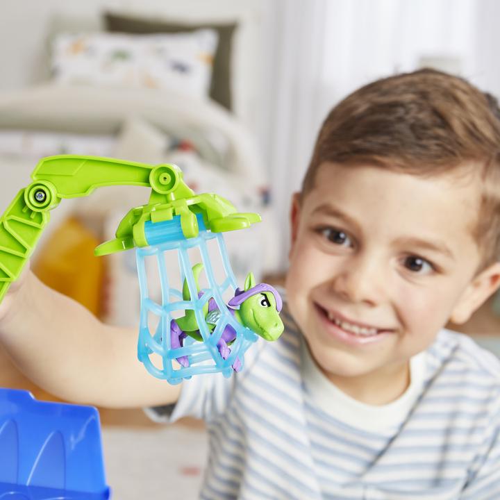 Actual product image Hasbro Saf Dinowebs Crawler