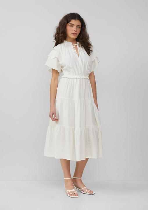 Immagine prodotto S.Oliver Kleid Midikleid mit Volant-Details | QS x Debi Flügge (40)