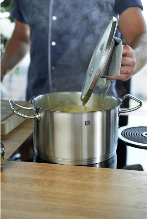 Produktbild Zwilling Pro Kochtopf, 16 cm (Kochtopf, Edelstahl, 16 x 14.50 cm)