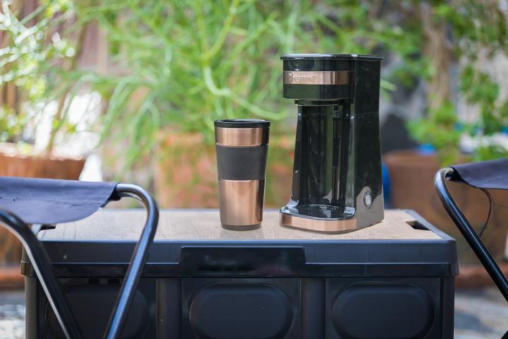 Produktbild Bestron Best Kaffeem. mit Becher ACM112CO bk/ku