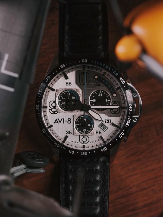 Image du produit AVI-8 AV-4077-01 P-51 Mustang Chronographe 43mm 5ATM (Montre analogique, 43 mm)