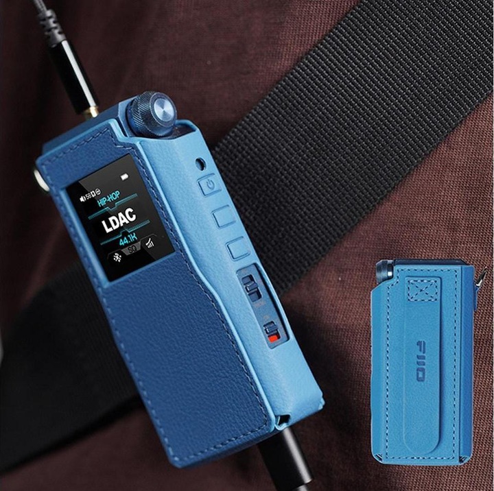 Actual product image FiiO BTR17 (Microphones, USB-DAC, Tone control, Display, Bluetooth)