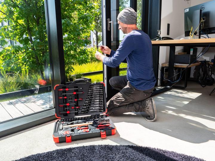 Productafbeelding Vigor Gereedschapskist V4 incl. gereedschap, sleutelmaat 3 - 32 mm, 95 onderdelen (95 onderdelen)